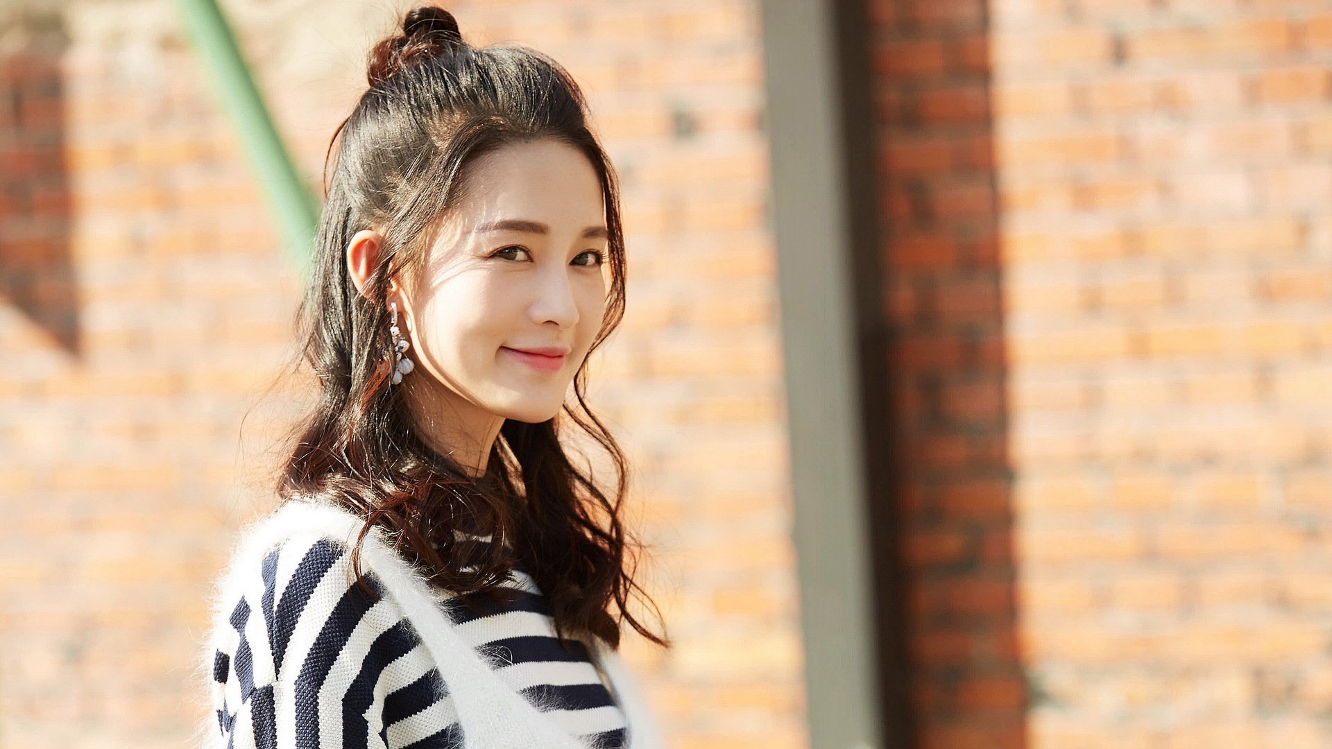 爱游戏娱乐网址-伊朗男足在巴黎奥运会上展现出强大的团队协作能力，伊朗足球运动员