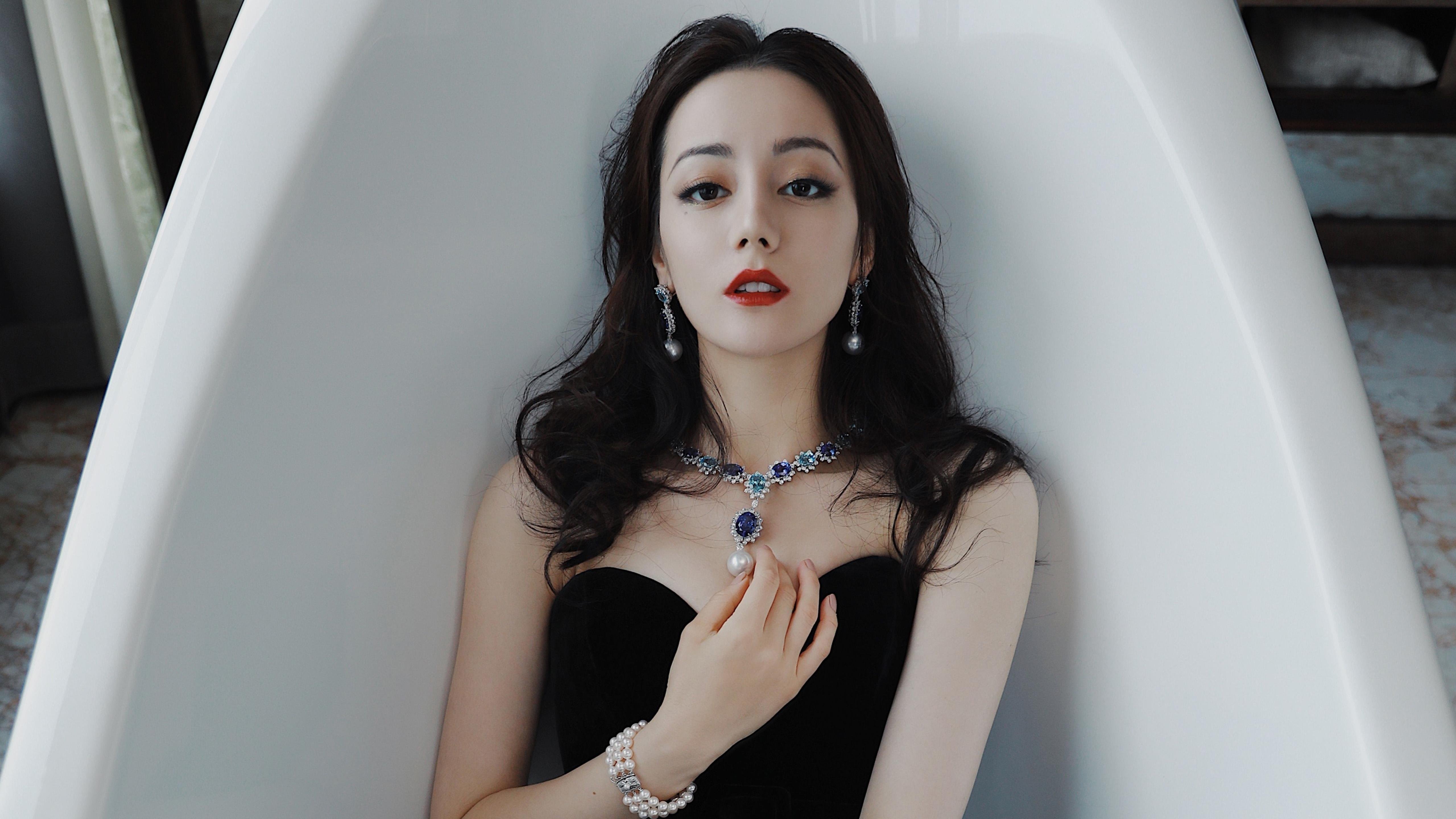 爱游戏官方-意甲豪门调整阵容，迎接关键战役，意甲被降级的豪门俱乐部